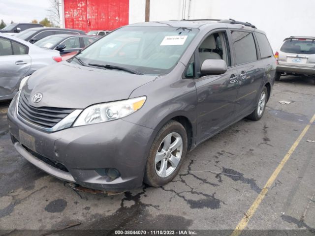 Photo 1 VIN: 5TDKK3DC6DS320144 - TOYOTA SIENNA 