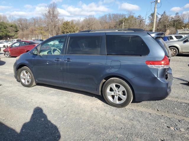 Photo 1 VIN: 5TDKK3DC6DS342709 - TOYOTA SIENNA LE 