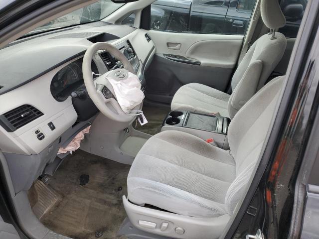 Photo 6 VIN: 5TDKK3DC6DS368307 - TOYOTA SIENNA LE 