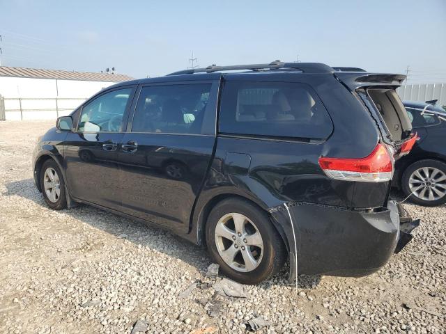 Photo 1 VIN: 5TDKK3DC6DS373555 - TOYOTA SIENNA LE 