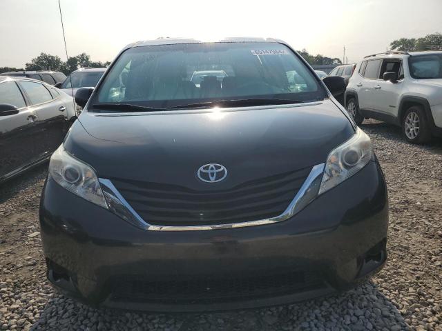 Photo 4 VIN: 5TDKK3DC6DS373555 - TOYOTA SIENNA LE 