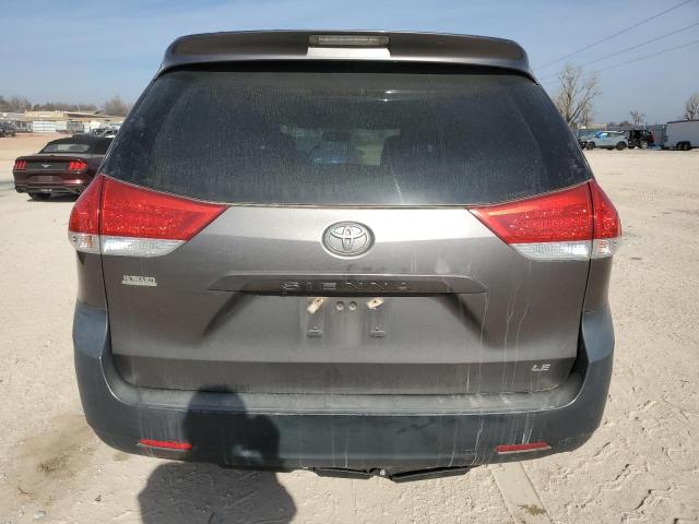 Photo 5 VIN: 5TDKK3DC6DS400754 - TOYOTA SIENNA LE 