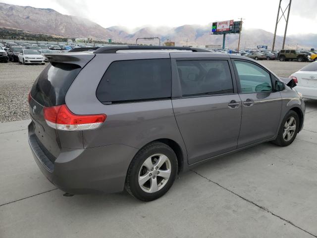 Photo 2 VIN: 5TDKK3DC6ES455304 - TOYOTA SIENNA LE 