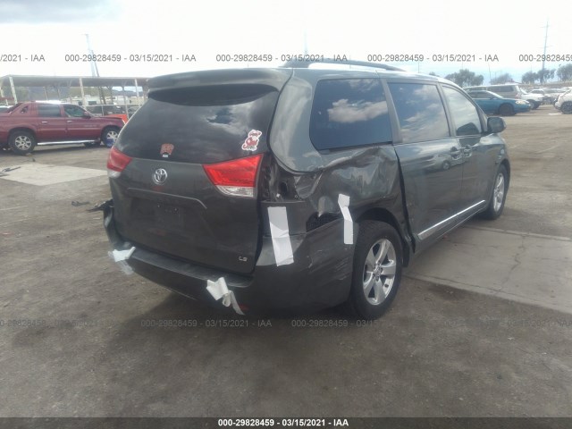 Photo 3 VIN: 5TDKK3DC6ES493129 - TOYOTA SIENNA 