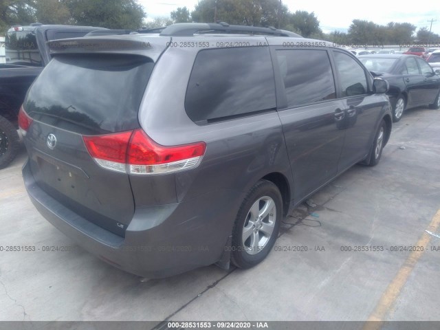 Photo 3 VIN: 5TDKK3DC6ES504579 - TOYOTA SIENNA 