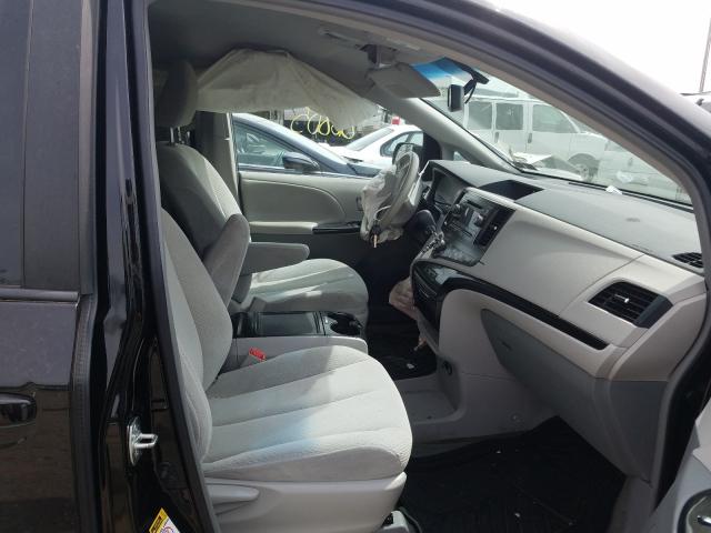 Photo 4 VIN: 5TDKK3DC6ES511869 - TOYOTA SIENNA LE 