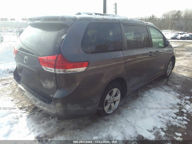 Photo 3 VIN: 5TDKK3DC6ES517879 - TOYOTA SIENNA 