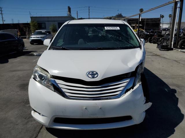 Photo 4 VIN: 5TDKK3DC6FS552049 - TOYOTA SIENNA LE 