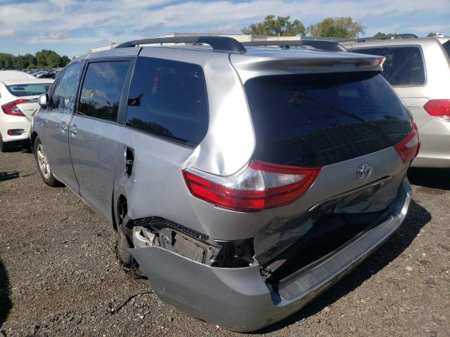 Photo 2 VIN: 5TDKK3DC6FS553122 - TOYOTA SIENNA LE 