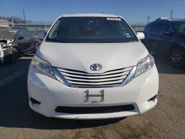 Photo 4 VIN: 5TDKK3DC6FS580255 - TOYOTA SIENNA LE 