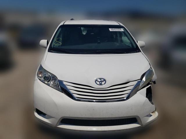 Photo 4 VIN: 5TDKK3DC6FS586363 - TOYOTA SIENNA LE 