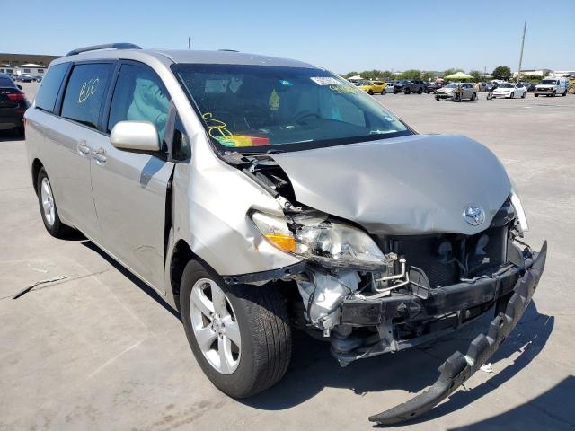 Photo 0 VIN: 5TDKK3DC6FS623055 - TOYOTA SIENNA LE 