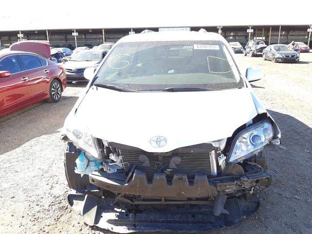 Photo 8 VIN: 5TDKK3DC6FS637568 - TOYOTA SIENNA LE 