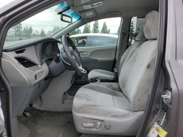 Photo 6 VIN: 5TDKK3DC6FS651700 - TOYOTA SIENNA LE 