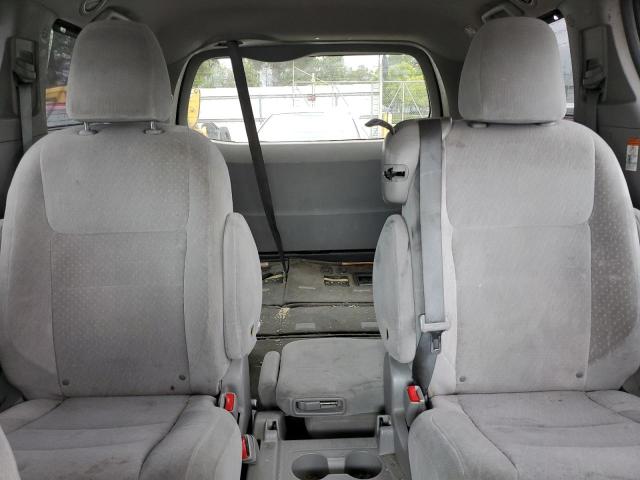 Photo 9 VIN: 5TDKK3DC6FS651700 - TOYOTA SIENNA LE 