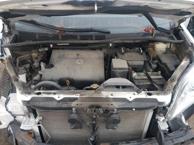 Photo 6 VIN: 5TDKK3DC6FS673289 - TOYOTA SIENNA LE 