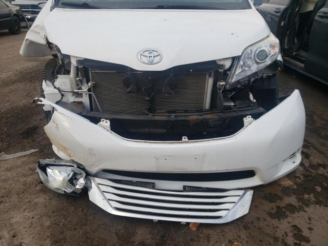 Photo 8 VIN: 5TDKK3DC6FS673289 - TOYOTA SIENNA LE 