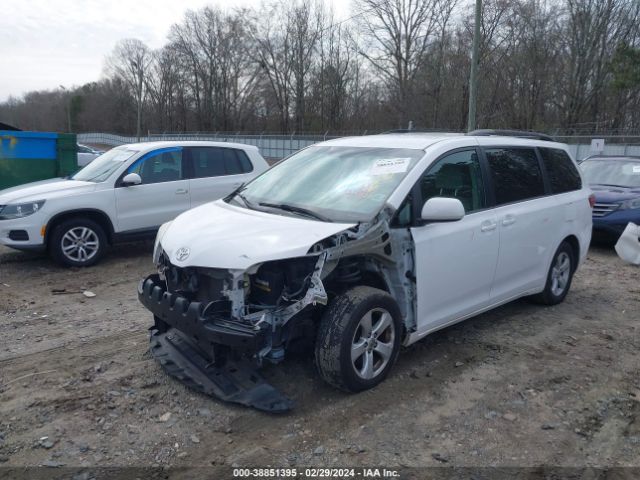 Photo 1 VIN: 5TDKK3DC6FS679464 - TOYOTA SIENNA 