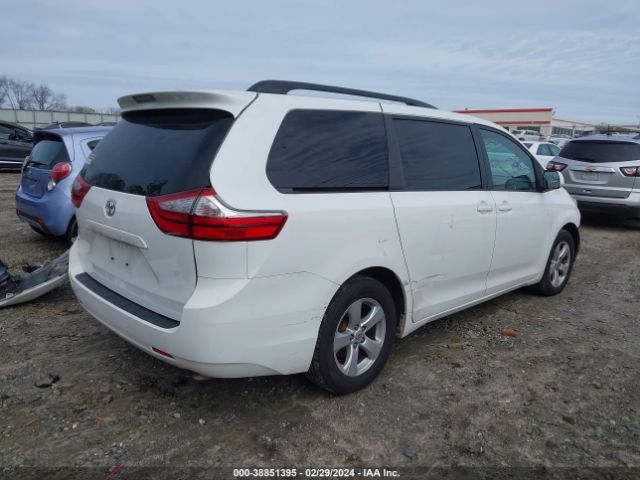 Photo 3 VIN: 5TDKK3DC6FS679464 - TOYOTA SIENNA 