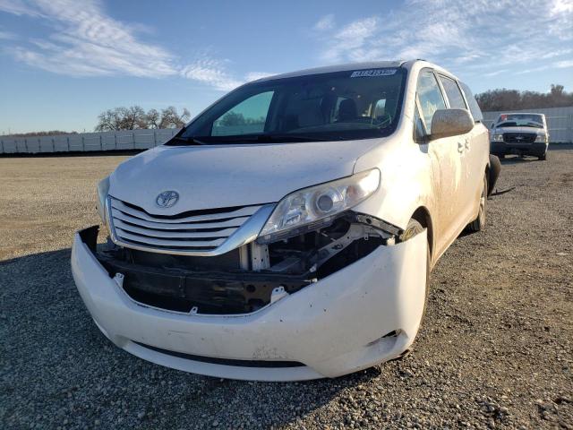 Photo 1 VIN: 5TDKK3DC6GS711864 - TOYOTA SIENNA LE 