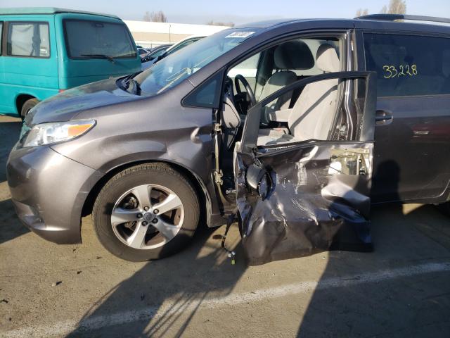 Photo 8 VIN: 5TDKK3DC6GS713016 - TOYOTA SIENNA LE 