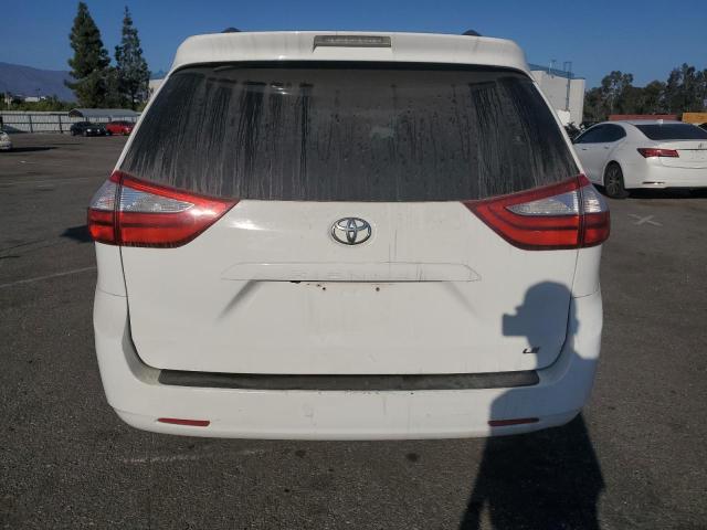 Photo 5 VIN: 5TDKK3DC6GS716319 - TOYOTA SIENNA LE 