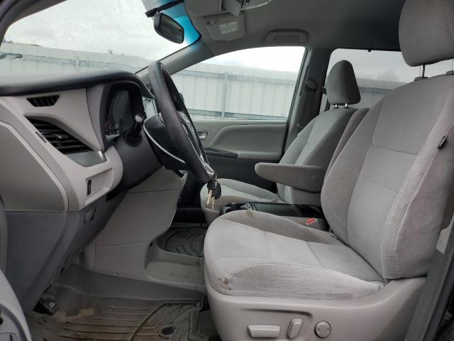 Photo 6 VIN: 5TDKK3DC6GS753175 - TOYOTA SIENNA LE 