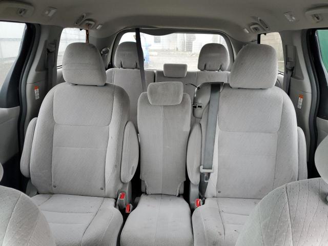 Photo 9 VIN: 5TDKK3DC6GS753175 - TOYOTA SIENNA LE 