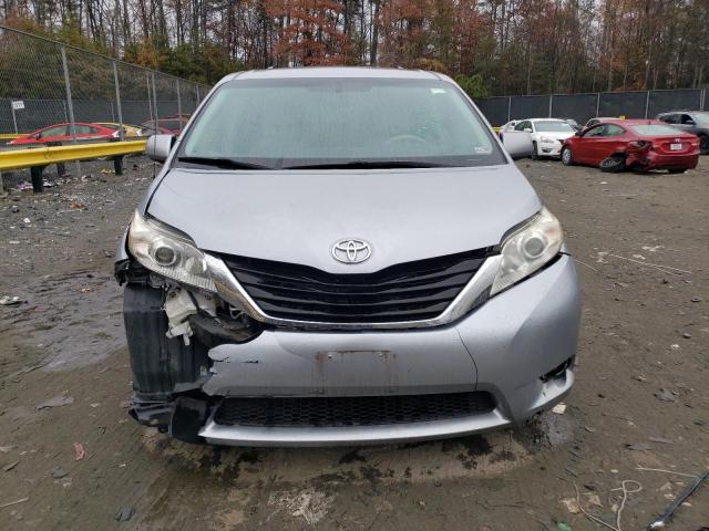 Photo 4 VIN: 5TDKK3DC7BS011411 - TOYOTA ALL MODELS 