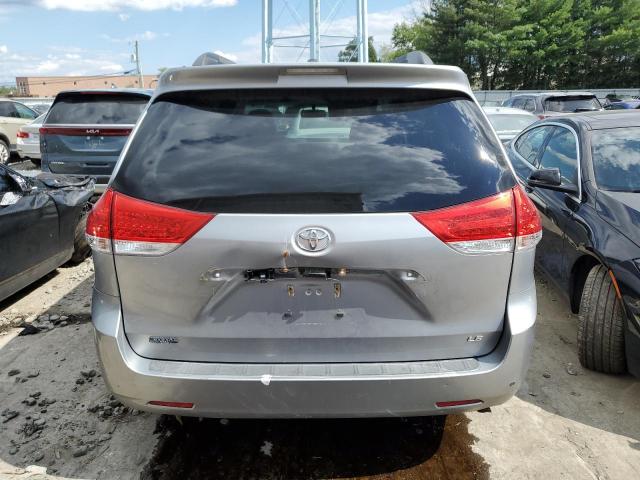 Photo 5 VIN: 5TDKK3DC7BS013711 - TOYOTA SIENNA LE 