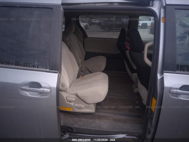 Photo 7 VIN: 5TDKK3DC7BS030928 - TOYOTA SIENNA 