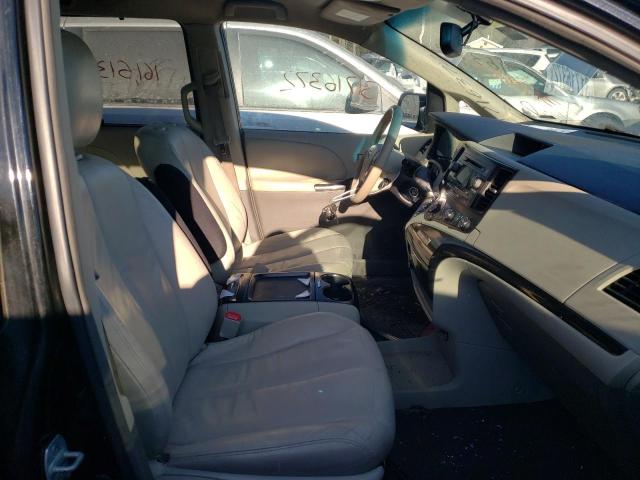 Photo 4 VIN: 5TDKK3DC7BS035546 - TOYOTA SIENNA LE 