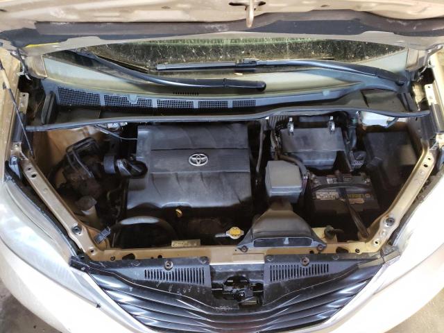 Photo 11 VIN: 5TDKK3DC7BS058387 - TOYOTA SIENNA LE 