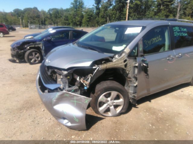 Photo 5 VIN: 5TDKK3DC7BS062830 - TOYOTA SIENNA 