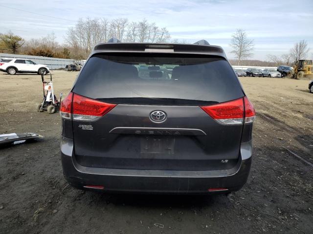 Photo 5 VIN: 5TDKK3DC7BS064769 - TOYOTA SIENNA LE 