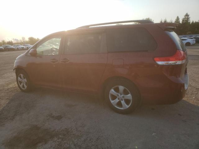 Photo 1 VIN: 5TDKK3DC7BS072595 - TOYOTA SIENNA LE 