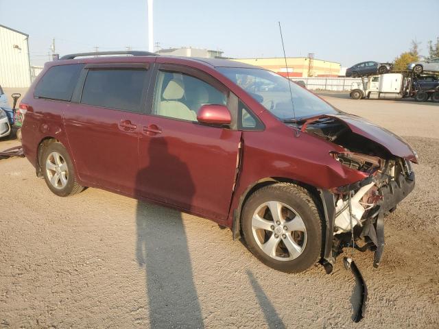 Photo 3 VIN: 5TDKK3DC7BS072595 - TOYOTA SIENNA LE 