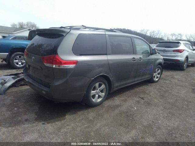 Photo 3 VIN: 5TDKK3DC7BS092166 - TOYOTA SIENNA 