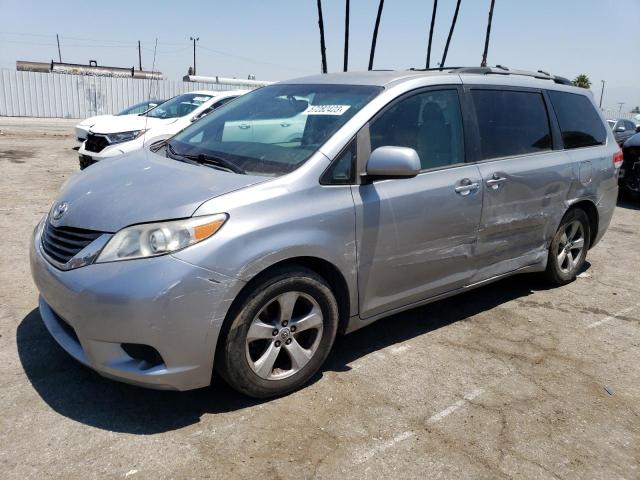 Photo 0 VIN: 5TDKK3DC7BS099926 - TOYOTA SIENNA LE 