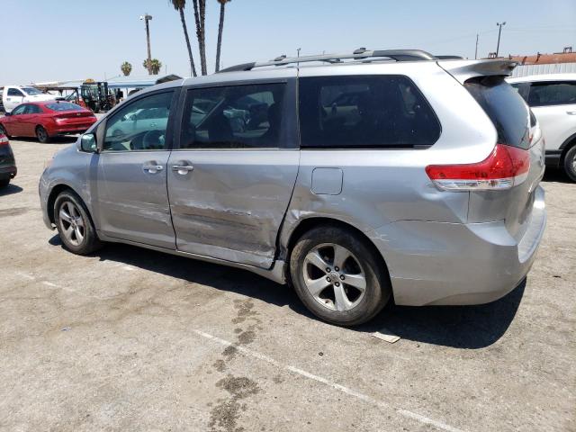 Photo 1 VIN: 5TDKK3DC7BS099926 - TOYOTA SIENNA LE 