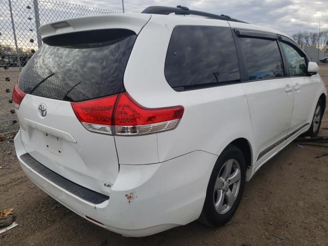 Photo 3 VIN: 5TDKK3DC7BS100122 - TOYOTA SIENNA LE 