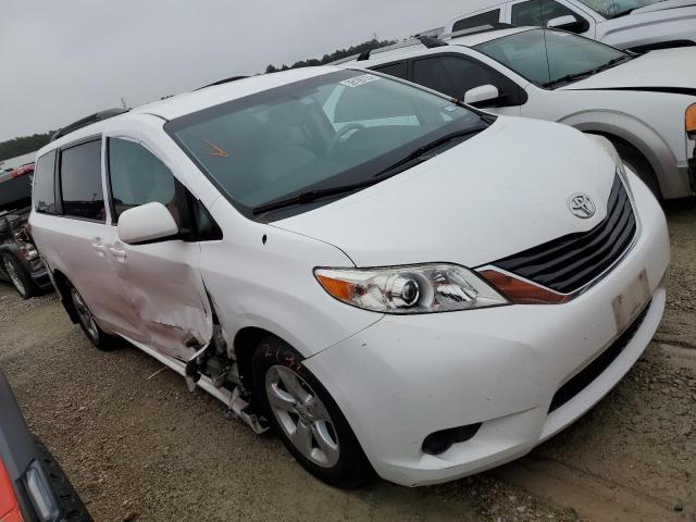 Photo 3 VIN: 5TDKK3DC7BS116630 - TOYOTA SIENNA LE 