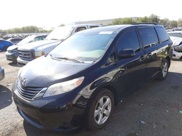 Photo 1 VIN: 5TDKK3DC7BS126297 - TOYOTA SIENNA LE 