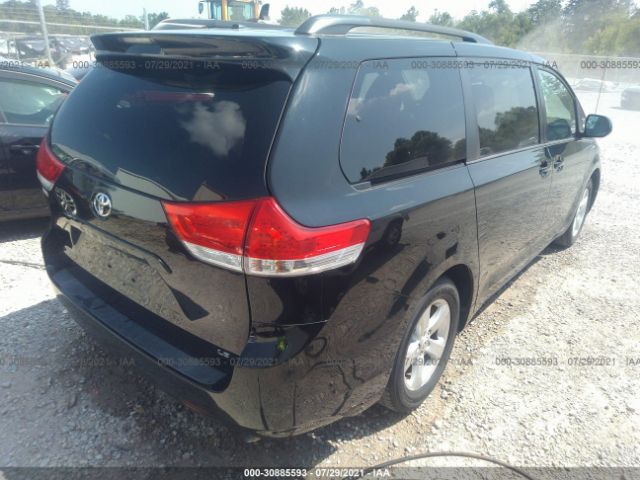 Photo 3 VIN: 5TDKK3DC7BS132570 - TOYOTA SIENNA 