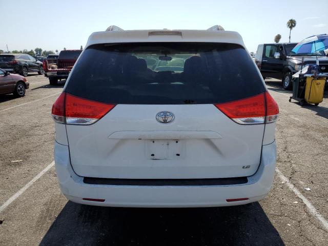 Photo 5 VIN: 5TDKK3DC7BS139096 - TOYOTA SIENNA LE 