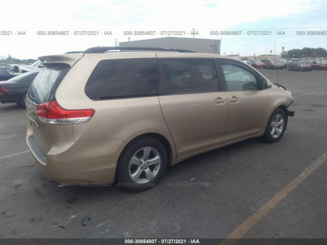 Photo 3 VIN: 5TDKK3DC7BS158697 - TOYOTA SIENNA 