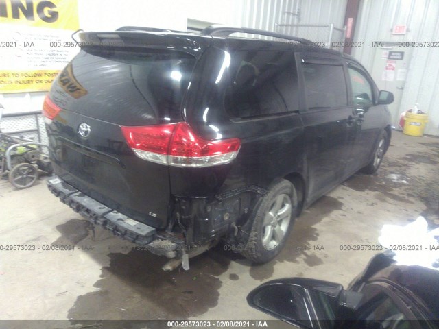 Photo 3 VIN: 5TDKK3DC7BS161227 - TOYOTA SIENNA 