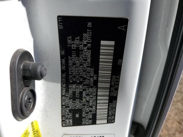 Photo 12 VIN: 5TDKK3DC7BS162801 - TOYOTA SIENNA LE 