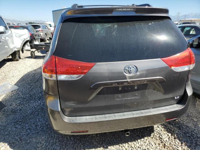 Photo 5 VIN: 5TDKK3DC7BS163754 - TOYOTA SIENNA LE 