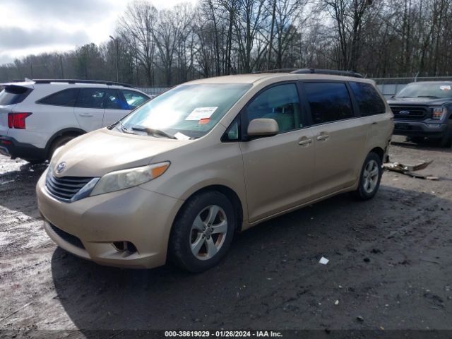 Photo 1 VIN: 5TDKK3DC7BS172650 - TOYOTA SIENNA 